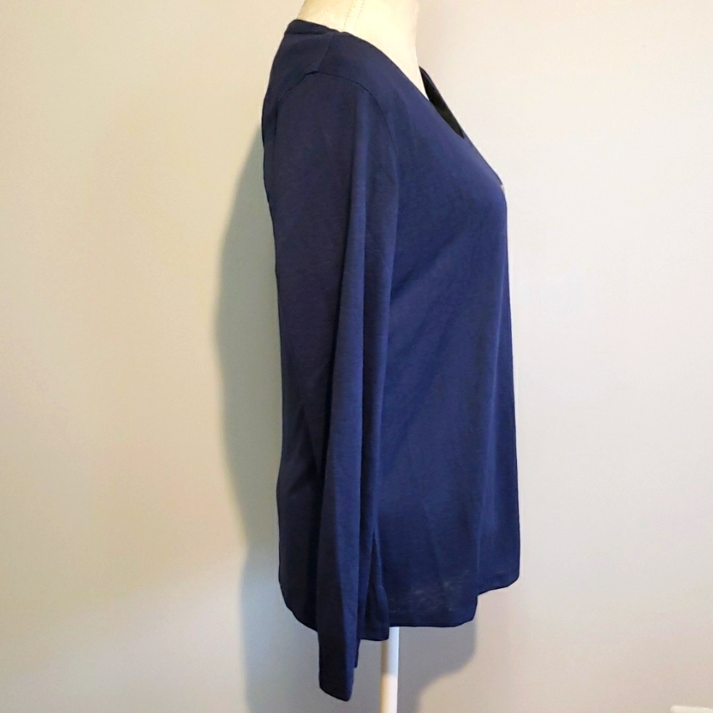 NWT- GAP NAVY BLUE LONG SLEEVE SCOOP NECK TEE SIZE MEDIUM - Picture 4 of 12